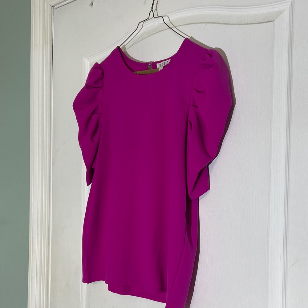 TCEC Puff-Sleeve Blouse in Vivid Magenta
